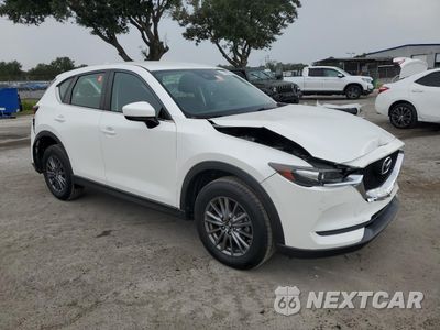 Czwarte zdjęcie samochodu z boku: 2018 MAZDA CX-5 SPORT VIN:JM3KFABM9J1464968 - miniatura