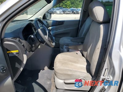 Zdjęcie 7 z 16 samochodu: 2010 KIA SEDONA LX VIN:KNDMG4C33A6356919 - miniatura