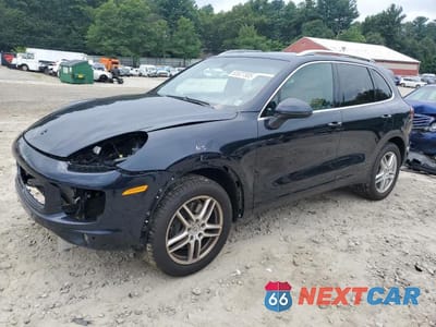 2017 PORSCHE CAYENNE WP1AA2A25HKA90872 - główne zdjęcie licytacji z USA - miniatura