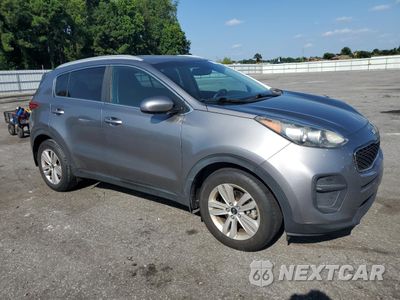 Czwarte zdjęcie samochodu z boku: 2017 KIA SPORTAGE LX VIN:KNDPM3AC9H7248098 - miniatura