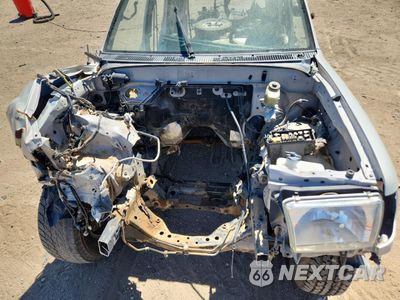 Zdjęcie 12 z 14 samochodu: 1999 TOYOTA 4RUNNER SR5 VIN:JT3GN86R2X0131031 - miniatura
