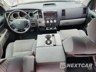 Zdjęcie 8 z 14 samochodu: 2013 TOYOTA TUNDRA DOUBLE CAB SR5 VIN:5TFUW5F18DX274993 - miniatura