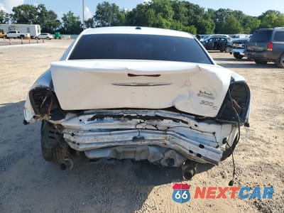 Zdjęcie 6 z 15 samochodu: 2011 CHRYSLER 300C VIN:2C3CA6CT0BH554791 - miniatura