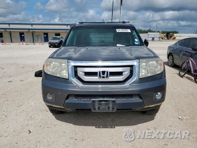 Piąte zdjęcie samochodu w środku: 2011 HONDA PILOT EX VIN:5FNYF3H4XBB018150 - miniatura