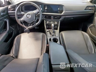 Zdjęcie 8 z 13 samochodu: 2019 VOLKSWAGEN JETTA SEL VIN:3VWEB7BUXKM242588 - miniatura