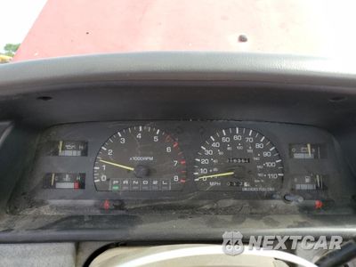 Zdjęcie 9 z 14 samochodu: 1995 TOYOTA T100 DX VIN:JT4VD21E6S0001303 - miniatura