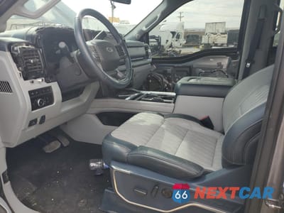 Zdjęcie 7 z 12 samochodu: 2024 FORD F450 SUPER DUTY VIN:1FT8W4DM5RED85335 - miniatura