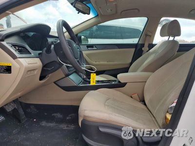 Zdjęcie 7 z 13 samochodu: 2017 HYUNDAI SONATA SE VIN:5NPE24AF3HH537390 - miniatura