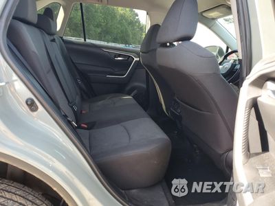 Zdjęcie 11 z 16 samochodu: 2022 TOYOTA RAV4 XLE VIN:2T3P1RFV3NW284911 - miniatura