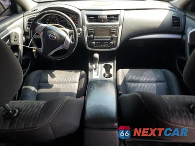 Zdjęcie 8 z 12 samochodu: 2017 NISSAN ALTIMA 2.5 VIN:1N4AL3AP6HC190038 - miniatura