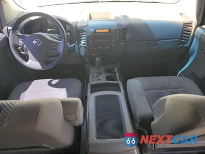 Zdjęcie 8 z 13 samochodu: 2004 NISSAN ARMADA SE VIN:5N1AA08A64N727906 - miniatura