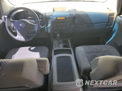 Zdjęcie 8 z 13 samochodu: 2004 NISSAN ARMADA SE VIN:5N1AA08A64N727906 - miniatura