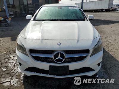 Piąte zdjęcie samochodu w środku: 2014 MERCEDES-BENZ CLA 250 VIN:WDDSJ4EB9EN116899 - miniatura