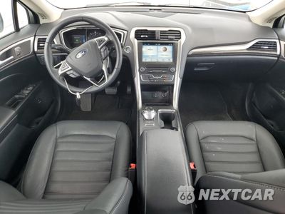 Zdjęcie 8 z 12 samochodu: 2018 FORD FUSION SE HYBRID VIN:3FA6P0LU3JR261599 - miniatura