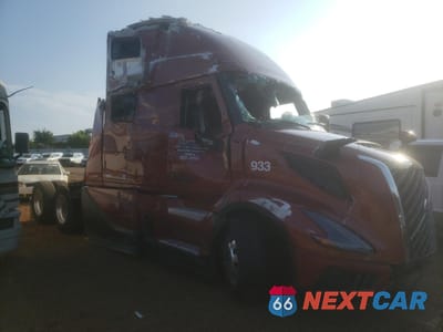Zdjęcie 9 z 10 samochodu: 2026 VOLVO NEW VNL SEMI TRUCK VIN:4V4BC9EH2TN697802 - miniatura