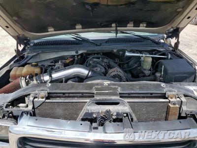 Zdjęcie 12 z 13 samochodu: 2001 GMC YUKON XL K1500 VIN:3GKFK16T71G137840 - miniatura