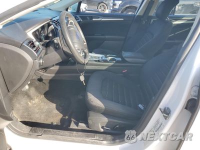 Zdjęcie 7 z 14 samochodu: 2013 FORD FUSION SE VIN:3FA6P0HR1DR236533 - miniatura
