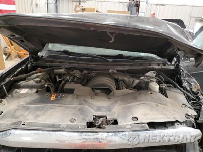 Zdjęcie 11 z 13 samochodu: 2017 CHEVROLET SILVERADO K1500 LT VIN:1GCVKREC9HZ323235 - miniatura