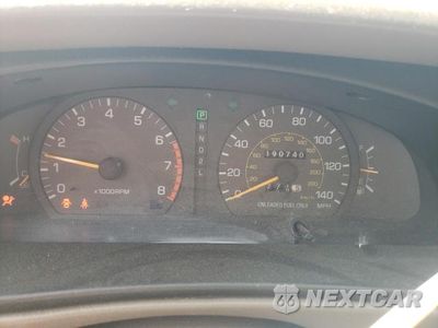 Zdjęcie 9 z 12 samochodu: 1996 TOYOTA CAMRY DX VIN:JT2BG12K3T0418235 - miniatura