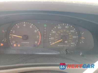 Zdjęcie 9 z 12 samochodu: 1996 TOYOTA CAMRY DX VIN:JT2BG12K3T0418235 - miniatura