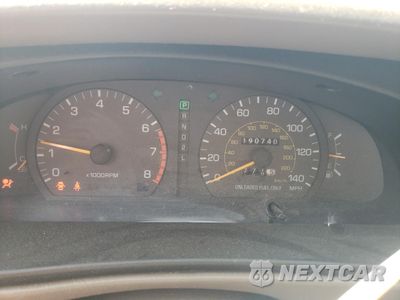 Zdjęcie 9 z 12 samochodu: 1996 TOYOTA CAMRY DX VIN:JT2BG12K3T0418235 - miniatura