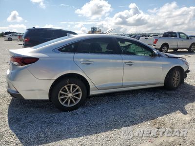Trzecie zdjęcie samochodu z tyłu: 2018 HYUNDAI SONATA SE VIN:5NPE24AF1JH702813 - miniatura