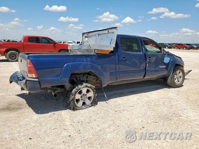 Trzecie zdjęcie samochodu z tyłu: 2005 TOYOTA TACOMA DOUBLE CAB PRERUNNER LONG BED VIN:3TMKU72N45M004121 - miniatura