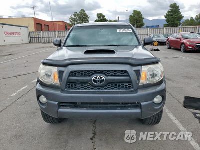 Piąte zdjęcie samochodu w środku: 2011 TOYOTA TACOMA DOUBLE CAB PRERUNNER VIN:3TMJU4GN6BM118152 - miniatura