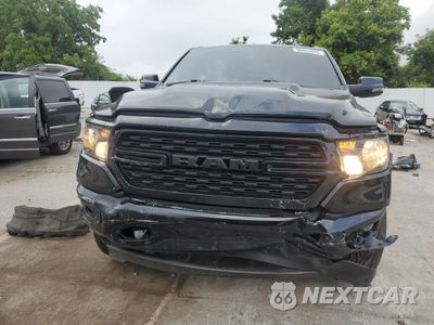 Piąte zdjęcie samochodu w środku: 2023 RAM 1500 BIG HORN/LONE STAR VIN:1C6SRFFT4PN655964 - miniatura