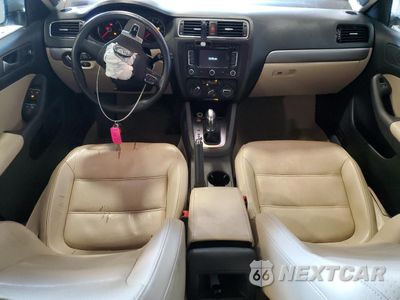 Zdjęcie 8 z 14 samochodu: 2013 VOLKSWAGEN JETTA TDI VIN:3VWLL7AJ3DM230460 - miniatura