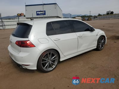 Trzecie zdjęcie samochodu z tyłu: 2017 VOLKSWAGEN GOLF R VIN:WVWVF7AU6HW143588 - miniatura