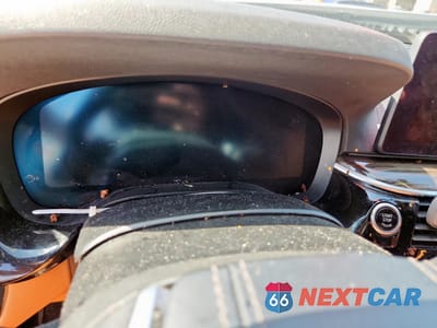 Zdjęcie 9 z 13 samochodu: 2023 BMW 530E VIN:WBA13AG05PCL84810 - miniatura