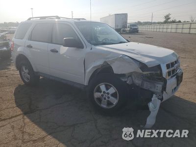 Czwarte zdjęcie samochodu z boku: 2009 FORD ESCAPE XLT VIN:1FMCU93G59KA62716 - miniatura