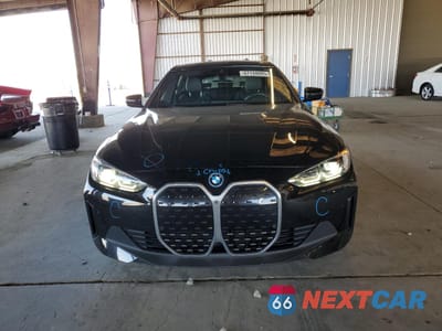 Piąte zdjęcie samochodu w środku: 2023 BMW I4 EDRIVE 35 VIN:WBY43AW04PFP97753 - miniatura