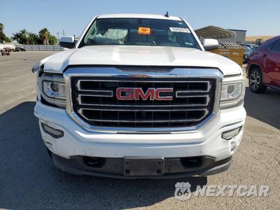 Piąte zdjęcie samochodu w środku: 2017 GMC SIERRA K1500 SLE VIN:3GTU2MEC8HG447835 - miniatura