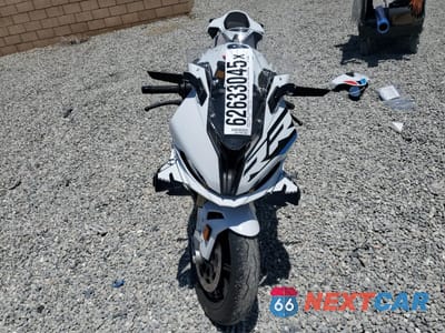 Drugie zdjęcie samochodu z przodu: 2024 BMW S 1000 RR VIN:WB10E6307R6K63206 - miniatura