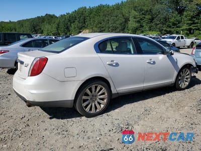 Trzecie zdjęcie samochodu z tyłu: 2010 LINCOLN MKS VIN:1LNHL9FT7AG613060 - miniatura