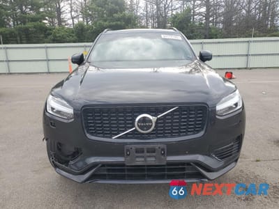 Piąte zdjęcie samochodu w środku: 2022 VOLVO XC90 T8 RECHARGE R-DESIGN VIN:YV4BR0CM9N1821528 - miniatura