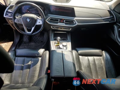 Zdjęcie 8 z 14 samochodu: 2020 BMW X7 XDRIVE40I VIN:5UXCW2C08L9C16036 - miniatura