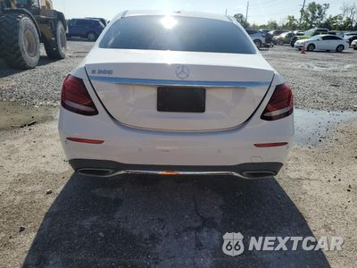 Zdjęcie 6 z 14 samochodu: 2017 MERCEDES-BENZ E 300 VIN:WDDZF4JB7HA194163 - miniatura