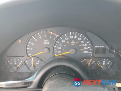 Zdjęcie 9 z 13 samochodu: 2002 PONTIAC FIREBIRD TRANS AM VIN:2G2FV32G022155998 - miniatura