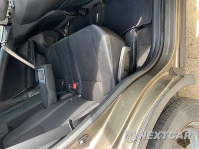 Zdjęcie 6 z 10 samochodu: 2015 TOYOTA RAV4 LE VIN:2T3ZFREV0FW164044 - miniatura