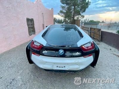 Zdjęcie 6 z 10 samochodu: 2014 BMW I8 VIN:WBY2Z2C51EVX64157 - miniatura
