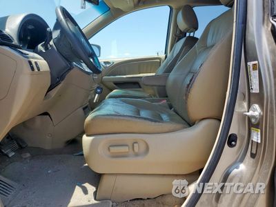 Zdjęcie 7 z 13 samochodu: 2010 HONDA ODYSSEY EXL VIN:5FNRL3H74AB076003 - miniatura