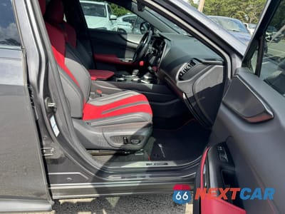 Piąte zdjęcie samochodu w środku: 2022 LEXUS NX 350 VIN:JTJKGCEZ7N5001604 - miniatura