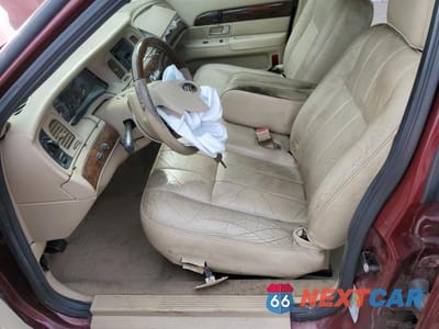 Zdjęcie 7 z 13 samochodu: 2007 MERCURY GRAND MARQUIS LS VIN:2MEFM75WX7X604668 - miniatura