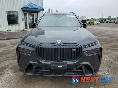 Piąte zdjęcie samochodu w środku: 2023 BMW X7 M60I VIN:5UX33EM09P9S01265 - miniatura