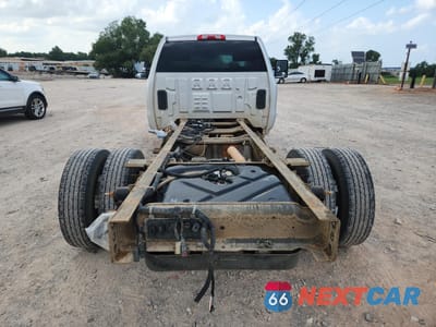 Zdjęcie 6 z 12 samochodu: 2016 CHEVROLET SILVERADO K3500 VIN:1GB3KYCG4GF101553 - miniatura