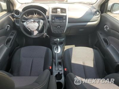 Zdjęcie 8 z 12 samochodu: 2015 NISSAN VERSA S VIN:3N1CN7AP7FL882057 - miniatura