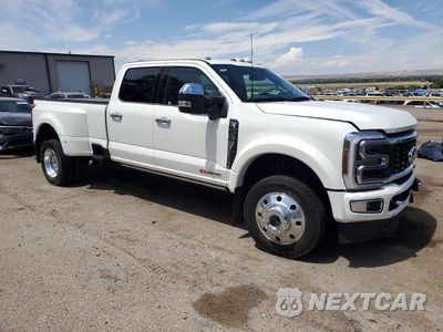 Czwarte zdjęcie samochodu z boku: 2024 FORD SUPER DUTY F-450 W/D VIN:1FT8W4DM2REE76630 - miniatura